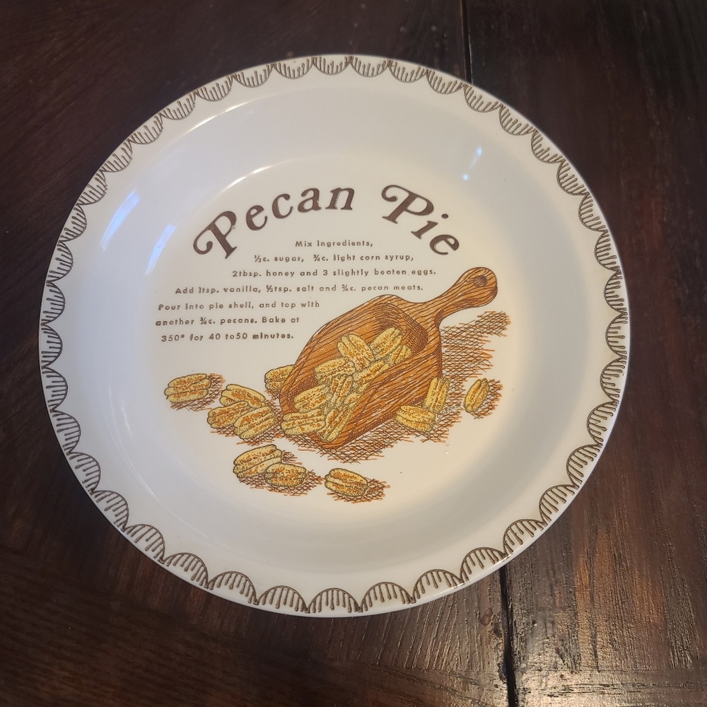 COPY - Vintage Pecan Pie Recipe Baking Dish 10.25" Diameter